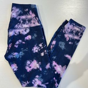 Lululemon align 25 inch size 6 legging (purple and pink tie-dye) $35